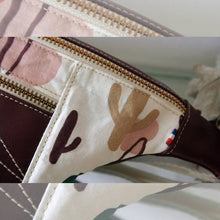 Charger l&#39;image dans la galerie, La Banane en cuir Vegan et tissu Bio | Artisanale Faite main