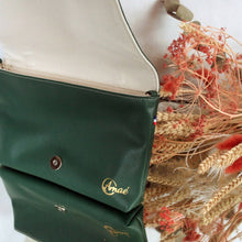 Charger l&#39;image dans la galerie, Pochette Vegan et fait main en France