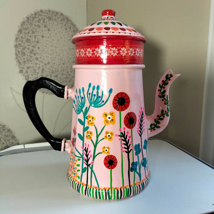 Ancienne Cafetière Émaillée/décor fleurs papillons/Old Enameled Coffee Ancienne Cafetière Émaillée/décor fleurs papillons/Old Enameled Coffee