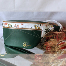 Charger l&#39;image dans la galerie, La Banane en cuir Vegan et tissu Bio | Artisanale Faite main